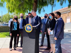 In San Jose, Governor Newsom Signs Legislation to Fast-Track Key Housing, Economic Development Projects in California .