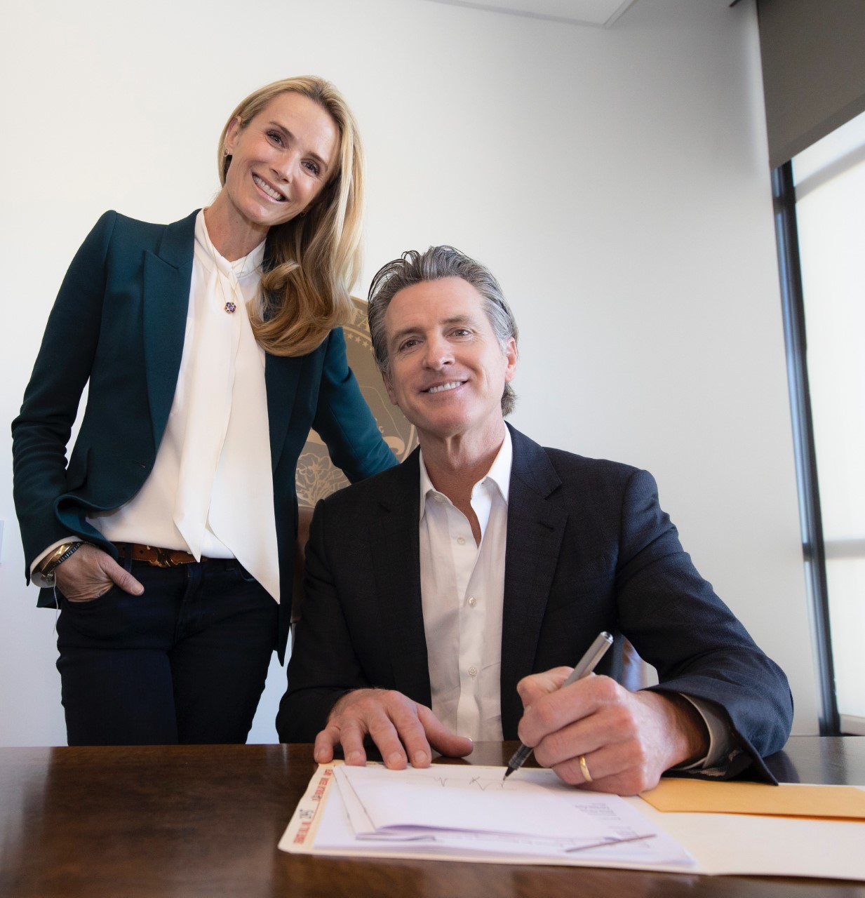 Governor Newsom Signs Legislation to Eliminate Out-of-Pocket Costs for Abortion Services - Vimarsana News
