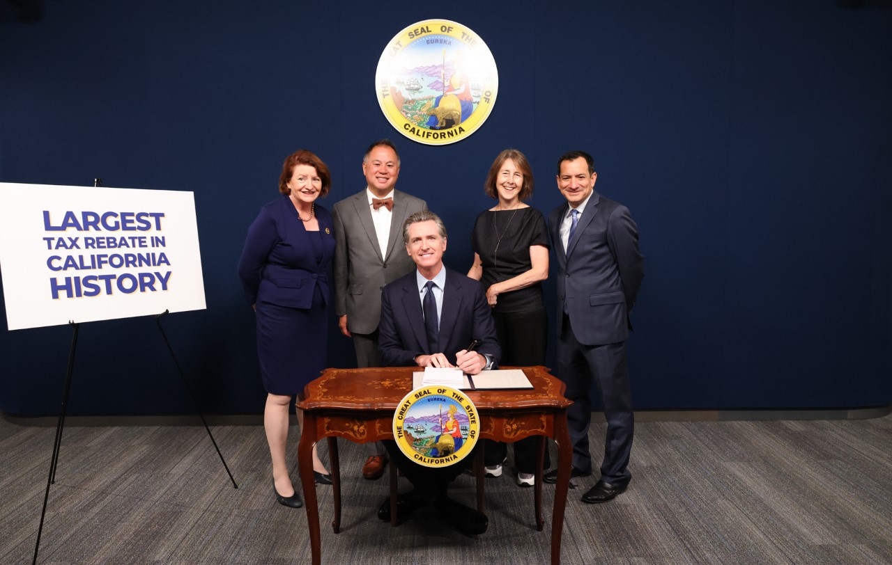 Governor Newsom Signs Budget Putting Money Back in Californians' Pockets and Investing in State's Future - Vimarsana News