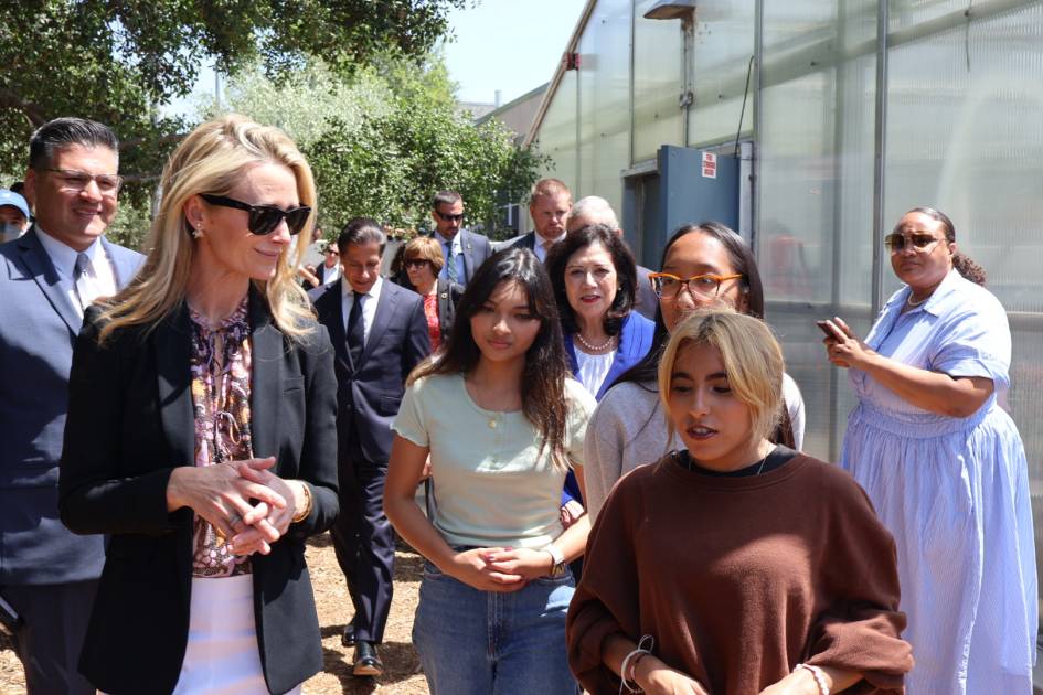 First Partner Siebel Newsom tours farm to school programs with students at Sotomayor Academies in Los Angeles
