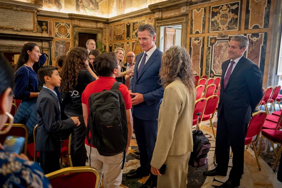 Governor Newsom meeting with others at the Vatican Climate Summit